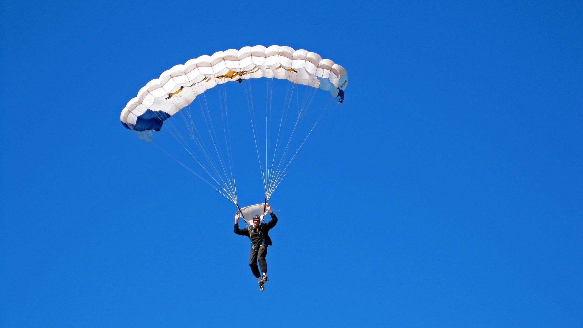 历史战役瞬间回顾:过去最经典的对决!,历史 战役