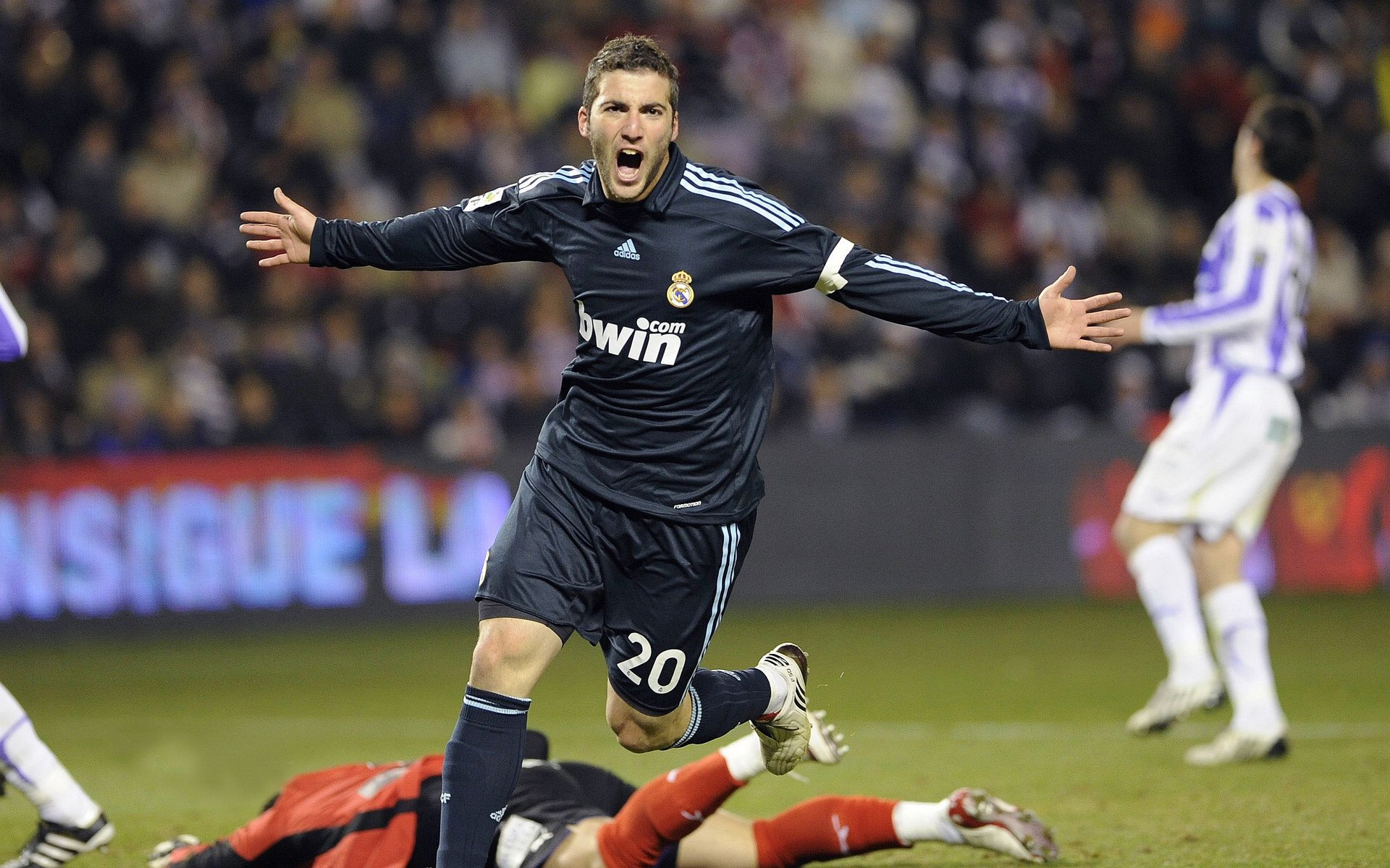 中华体育精神颂丨十五运站在深圳盛大启动,点燃全民运动激情